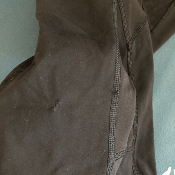 Lululemon RARE Goal Crusher Leggings 6 - Picture 16 of 16